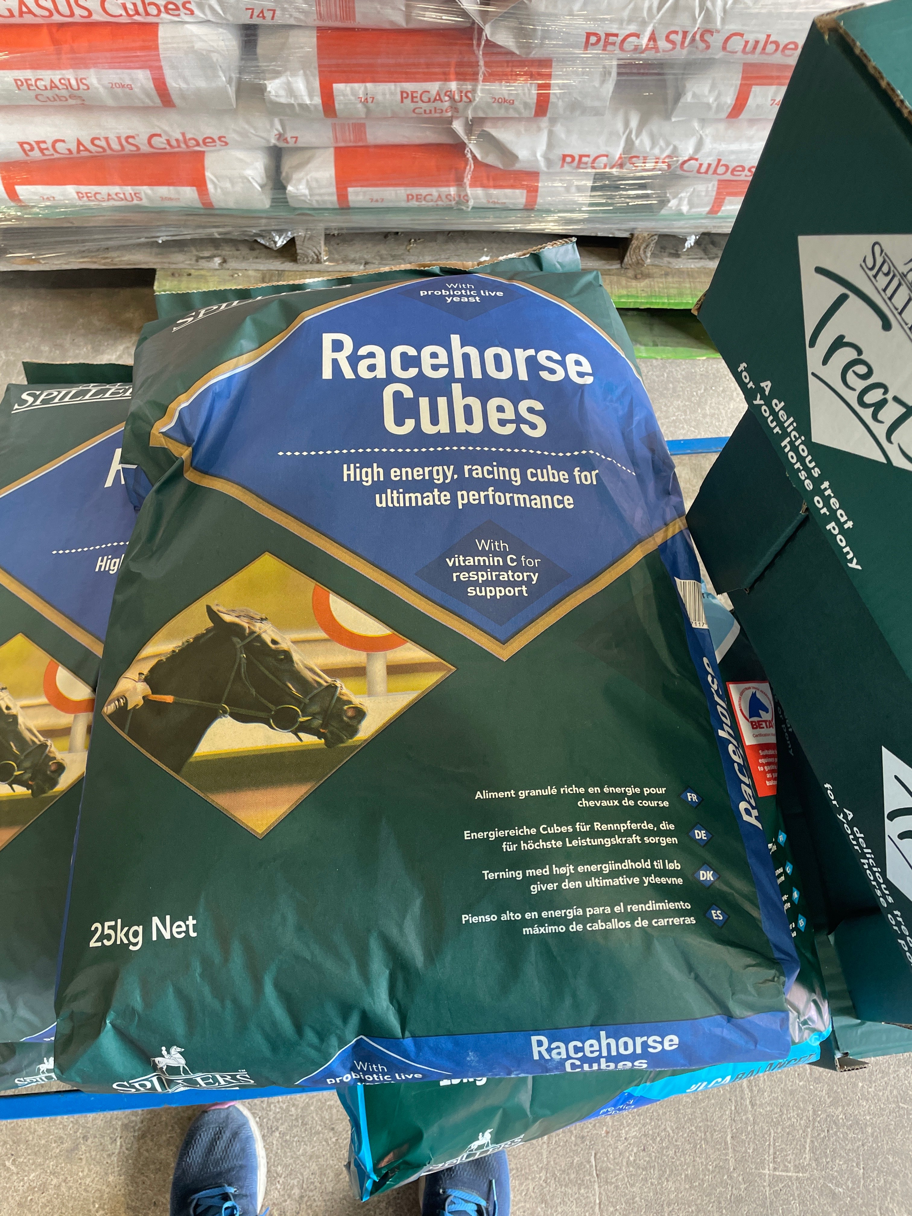 Spillers Racehorse Cubes