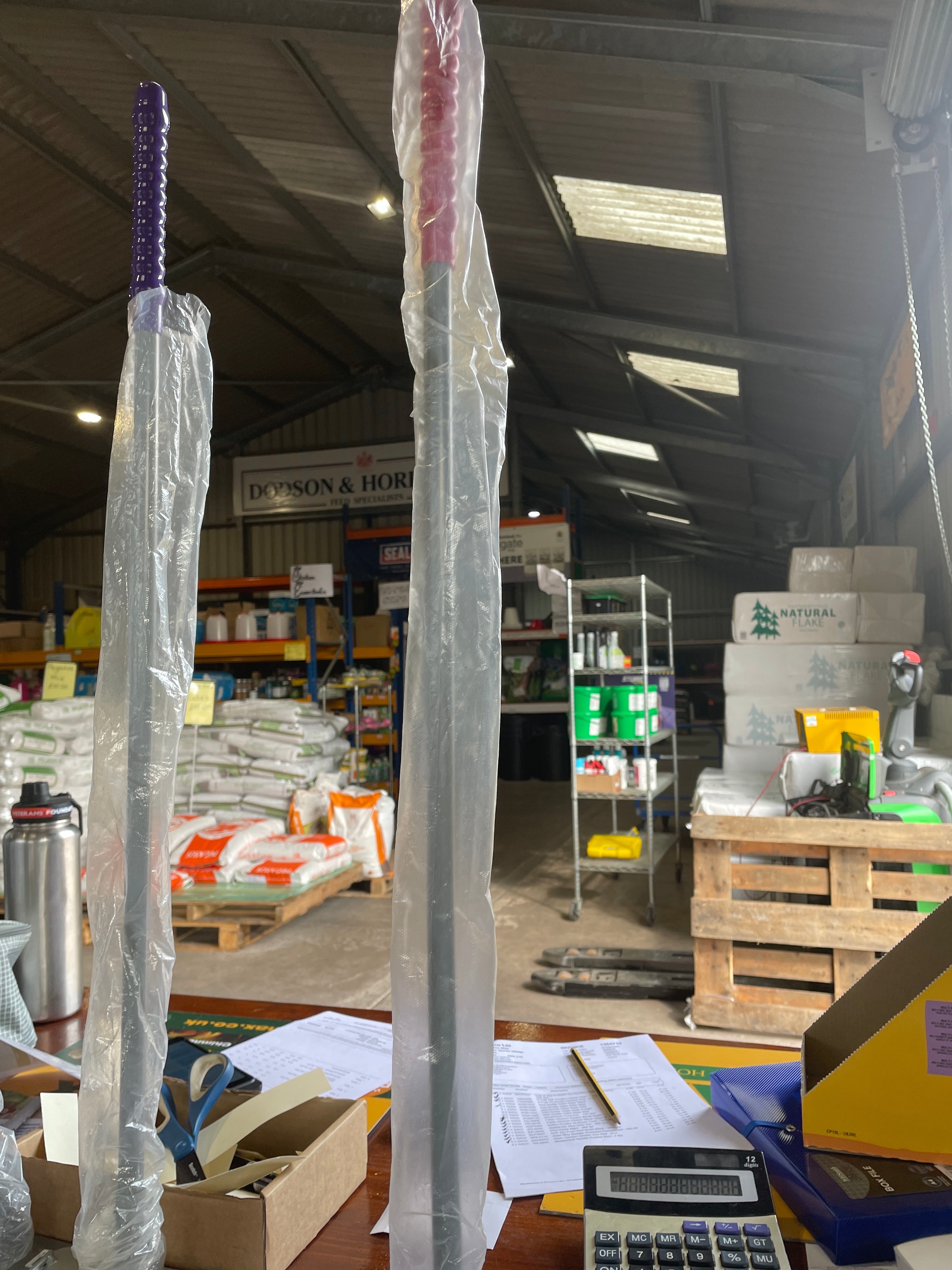 Red Gorilla Manure Rake Pink