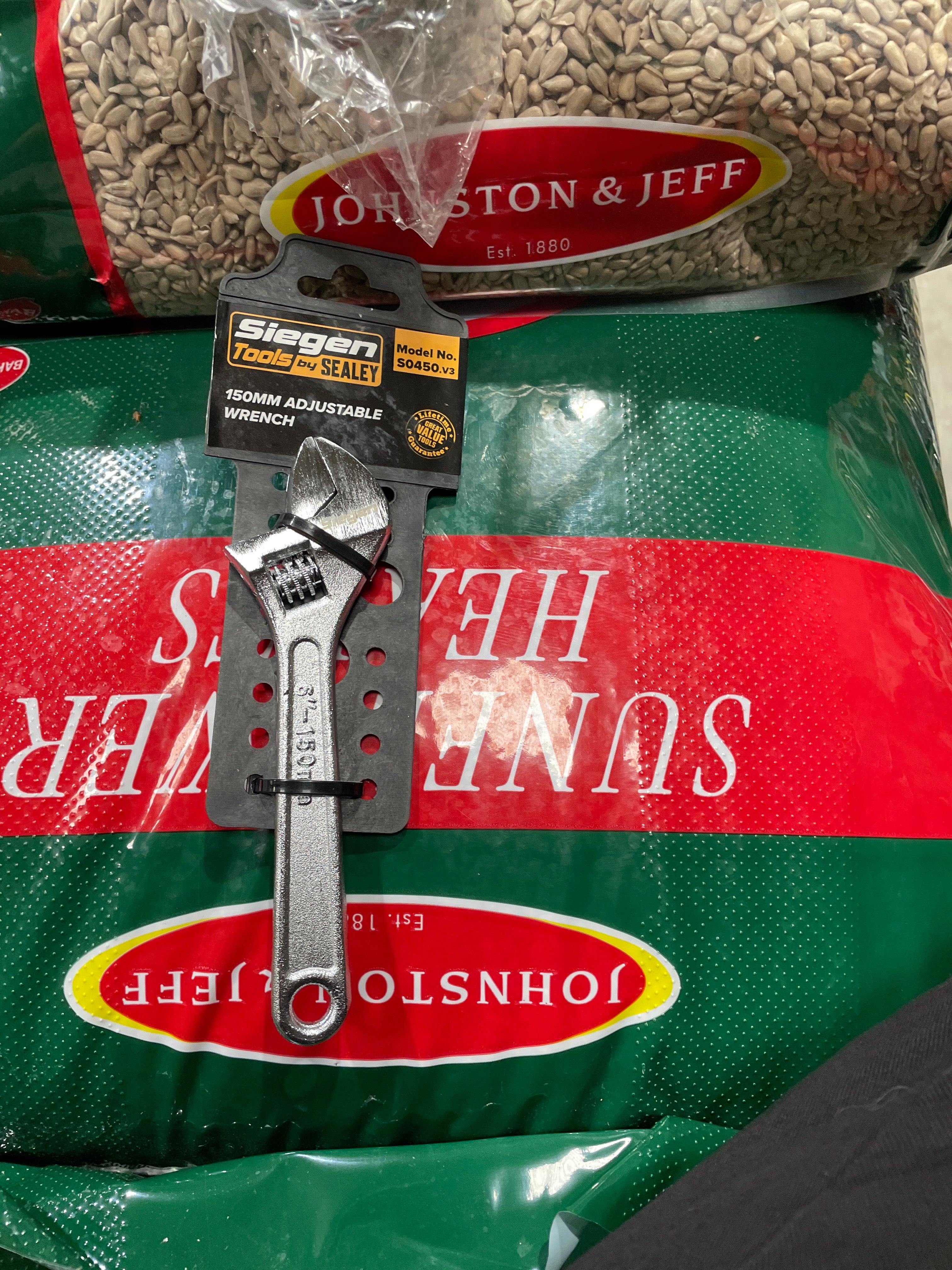 150mm Adjustable Wrench
