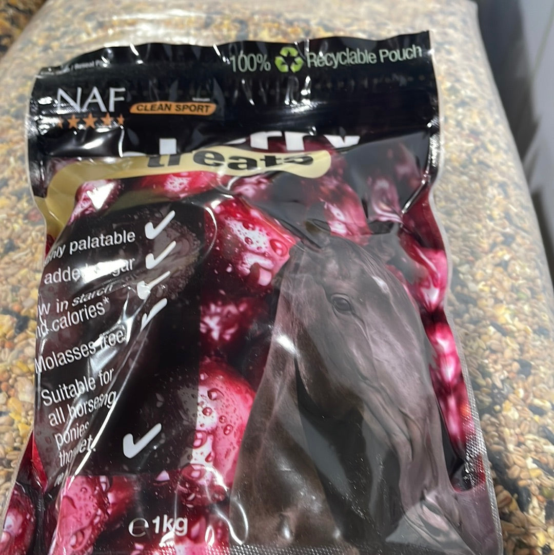 Naf Blueberry & Banana Treats