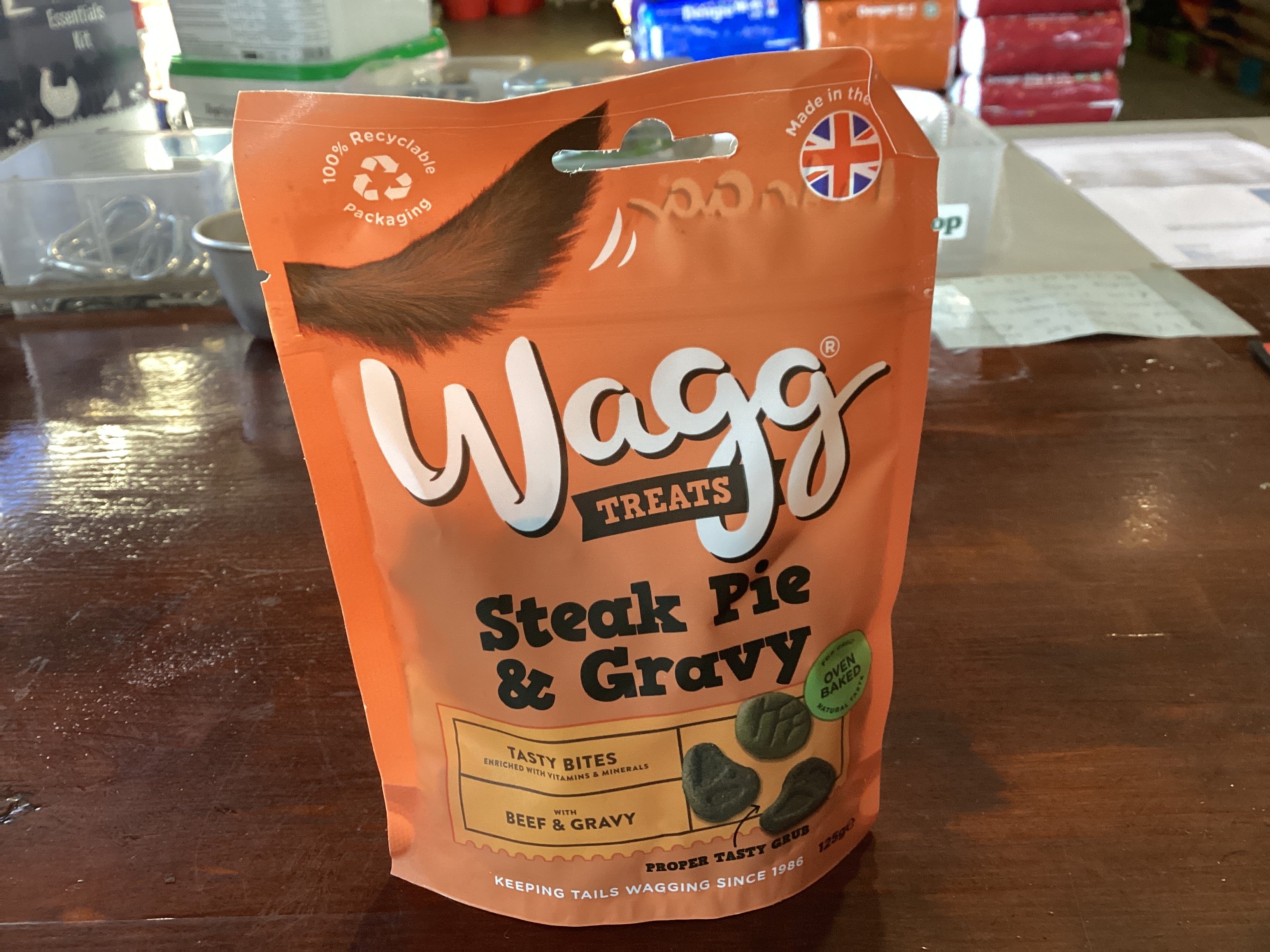 Wagg Treats Steak Pie & Gravy